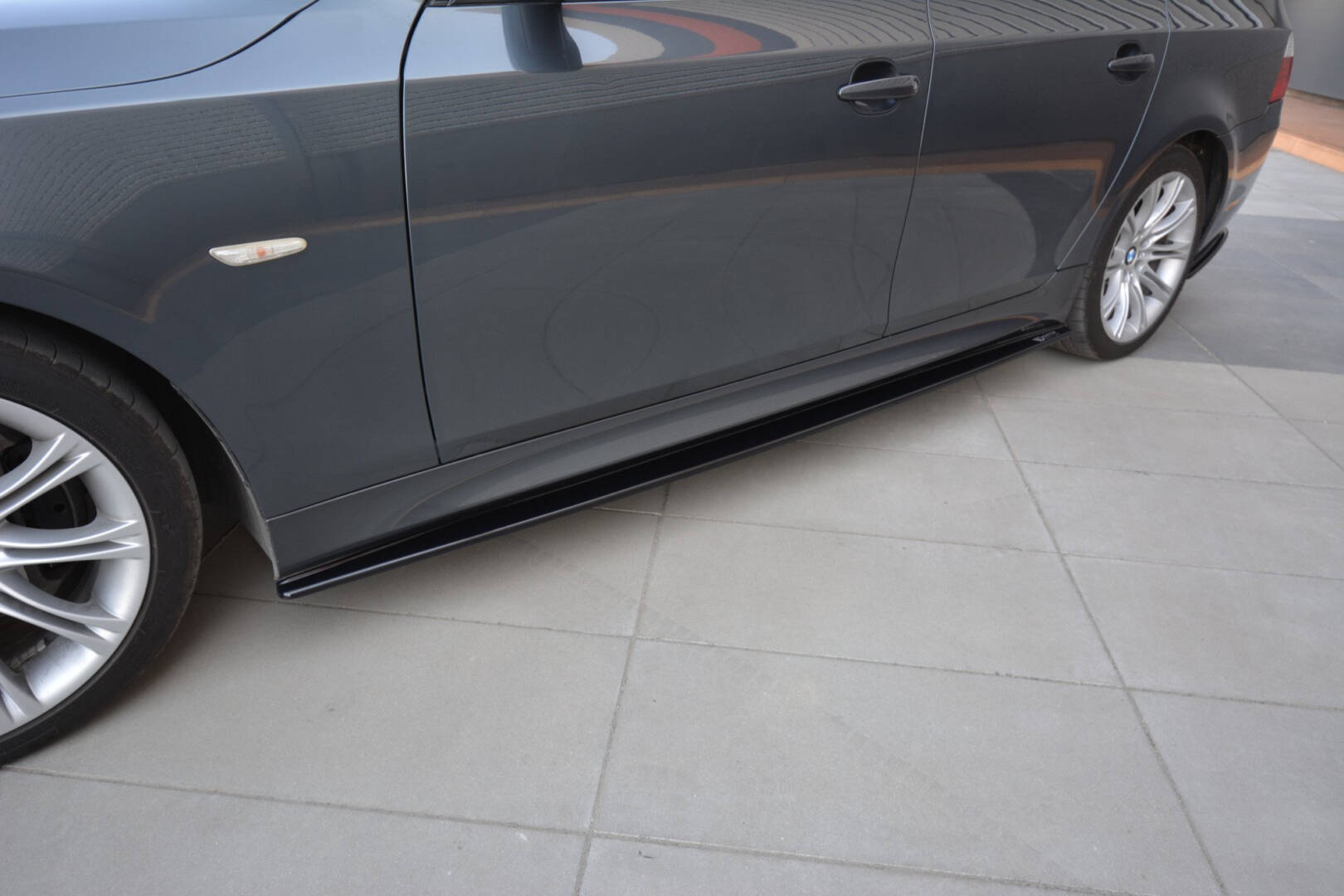 eng_pl_SIDE-SKIRTS-DIFFUSERS-for-BMW-5-E60-61-M-PACK-125_9